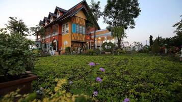 Jardines del alojamiento