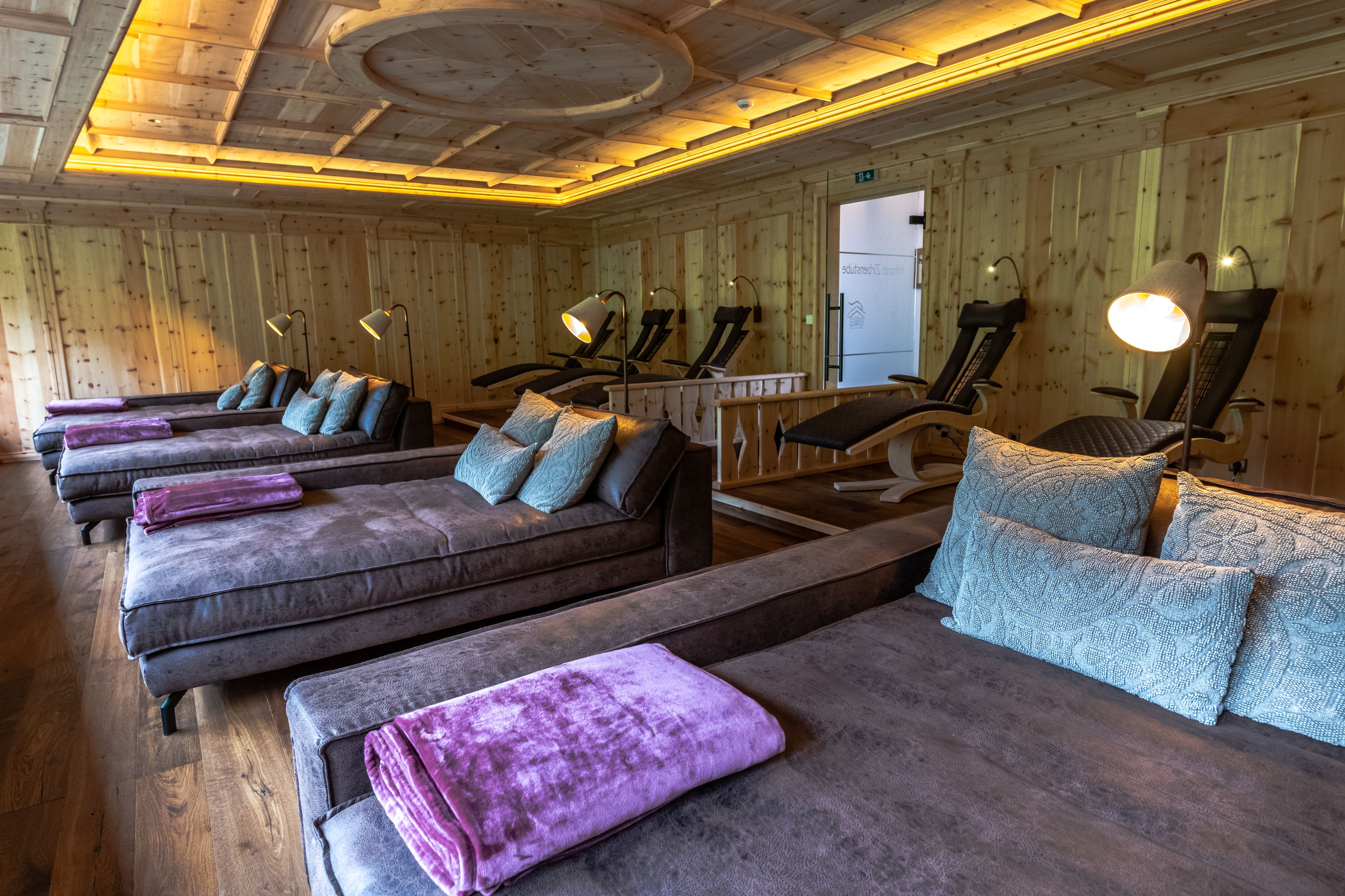 couples treatment room(s), sauna, steam room, body treatments