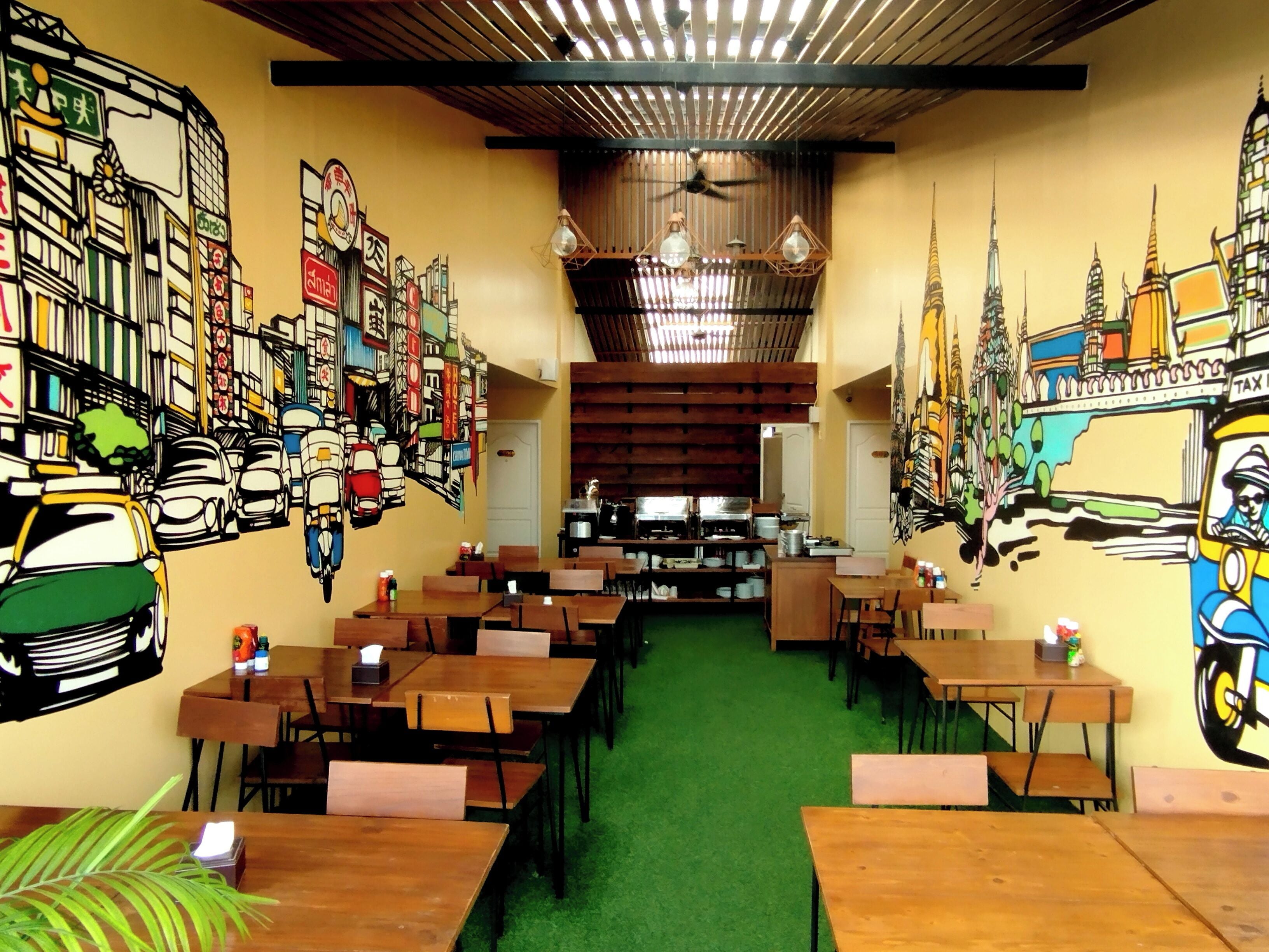 Daily local cuisine breakfast for a fee