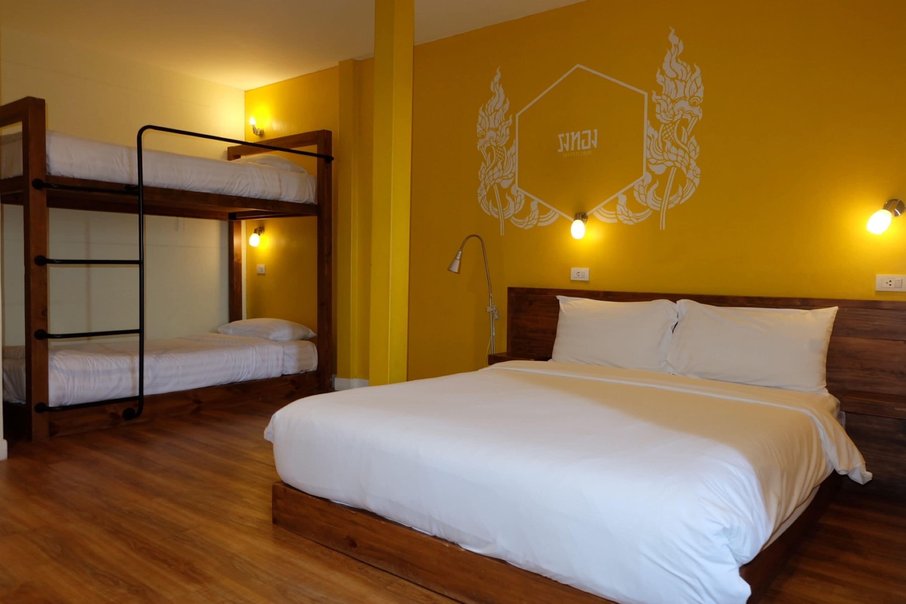 family room | 4 bedrooms, memory-foam beds, in-room safe, free wifi