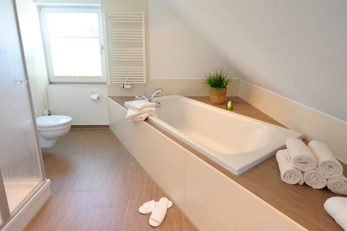 studio | bathroom | shower, free toiletries, hair dryer, bathrobes