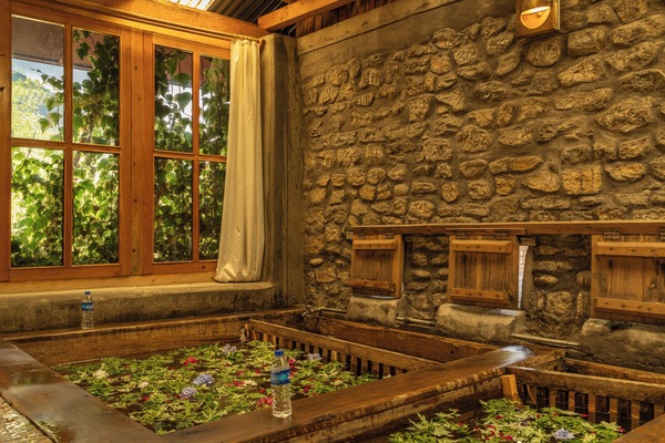 Couples treatment rooms, hot stone massages, deep-tissue massages