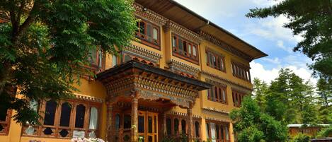 Fachada da propriedade