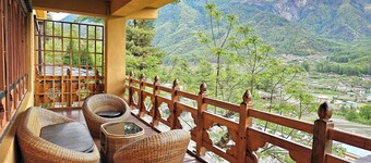 Tiger Nest Resort