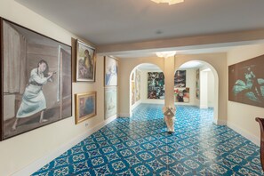 Hall
