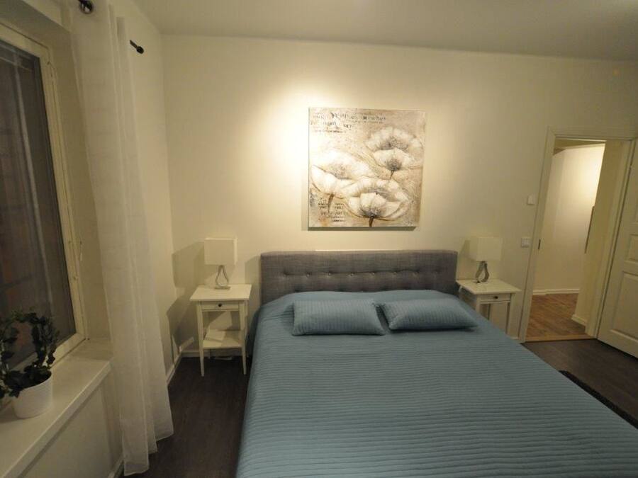 Apartment, 1 Bedroom | Premium bedding, soundproofing, iron/ironing board, cribs (free)