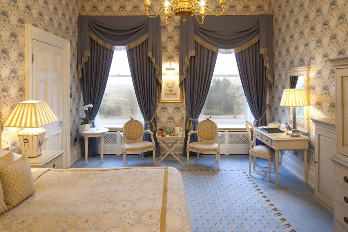 in-room safe, desk, iron/ironing board, free cots/infant beds