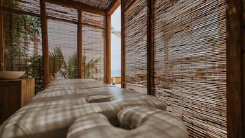 Body treatments, Swedish massages, massages on the beach