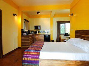 Apartment, 1 Bedroom | 1 bedroom, free WiFi - Tarpon Suite (Placencia)