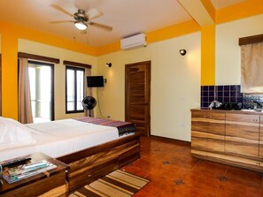 Apartment, 1 Bedroom | 1 bedroom, free WiFi - Tarpon Suite (Placencia)