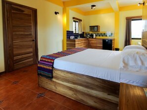 1 bedroom, free WiFi - Tarpon Suite (Placencia)