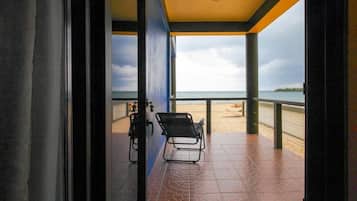 Appartement, 1 slaapkamer | Uitzicht vanaf balkon