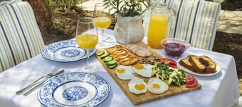 Meleni Cottage Houses