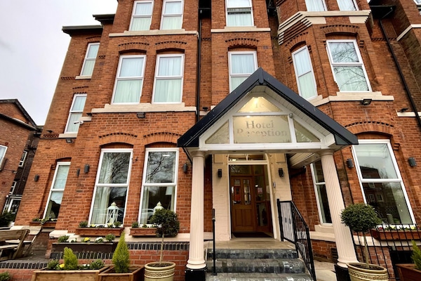 Bagian depan properti