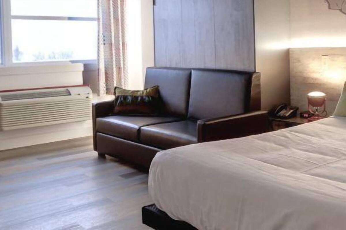 Zimmer, Mehrere Betten (La Kansas) | 1 Schlafzimmer, hochwertige Bettwaren, Verdunkelungsvorhänge