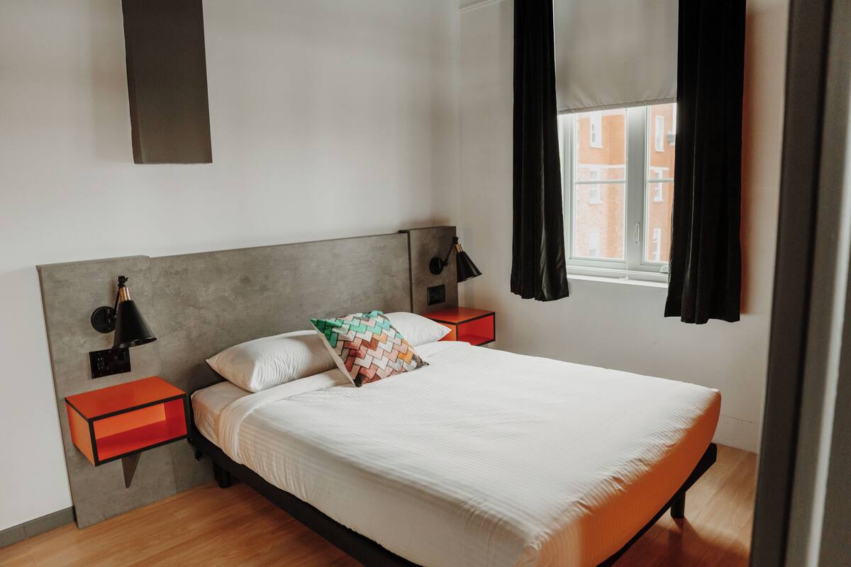 Standard-Einzelzimmer | 1 Schlafzimmer, hochwertige Bettwaren, Verdunkelungsvorhänge