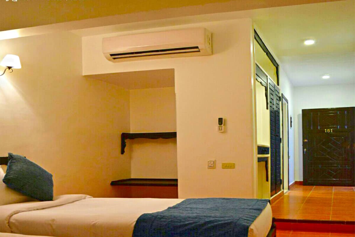 Premium bedding, minibar, iron/ironing board, bed sheets