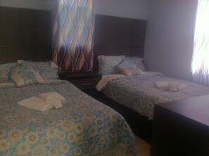 1 Schlafzimmer, Verdunkelungsvorhänge, schallisolierte Zimmer