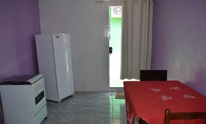 Fridge, microwave, oven, cookware/dishes/utensils