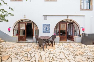 Apartment, 2 Bedrooms, Terrace (Rua Gil Vicente nº20 Cv Dta) | Terrace/patio