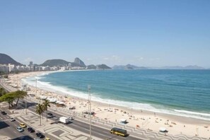 Beach nearby - Arpoador Design Flat On The Beach (Rio de Janeiro)