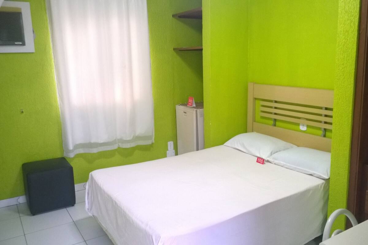 Standard Double Room | Desk, free WiFi