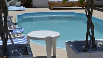 Outdoor pool, pool loungers