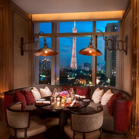 Restaurant. Conrad Guangzhou