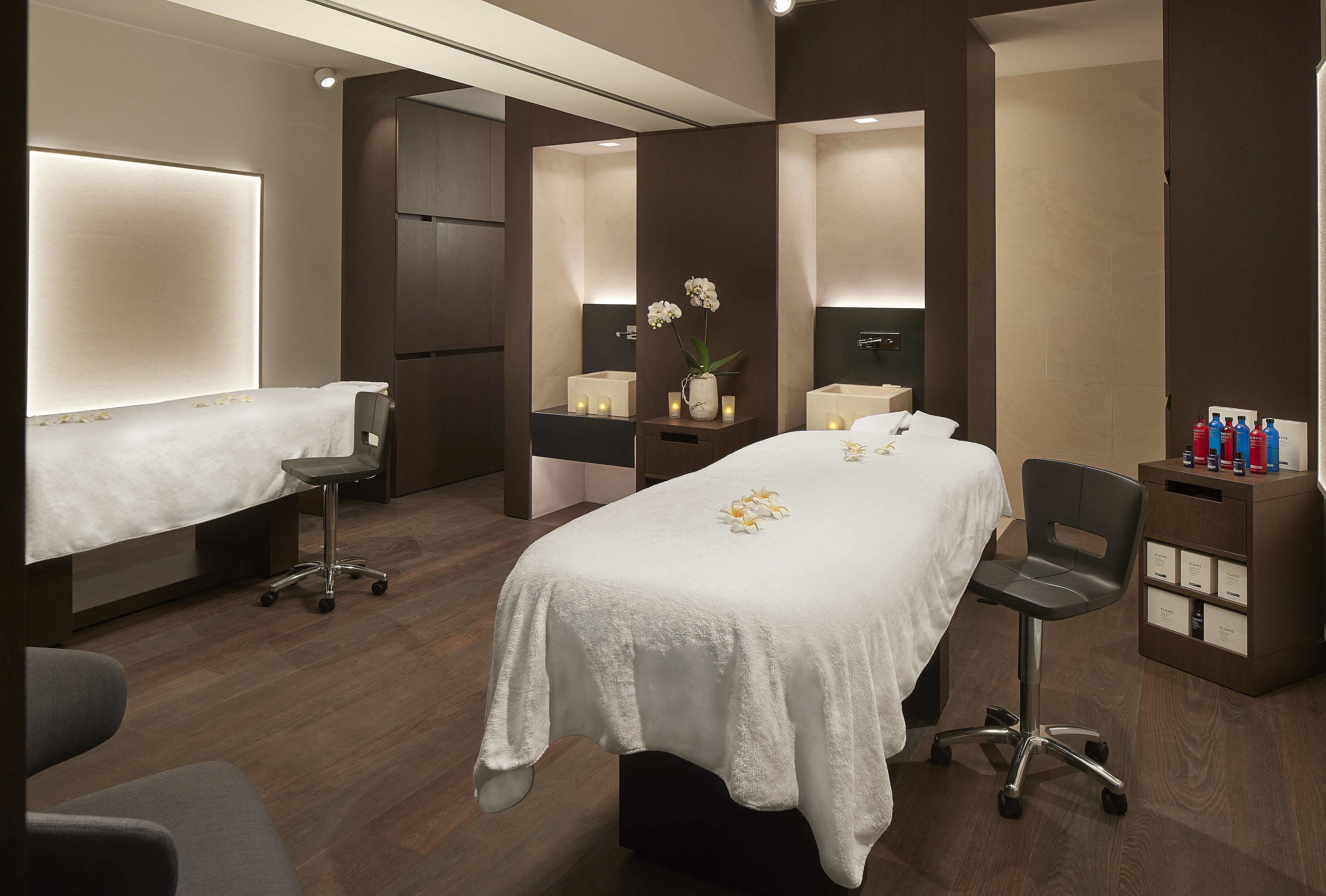 双人护理室、桑拿、热水浴缸、湿蒸房、土耳其浴、身体护理