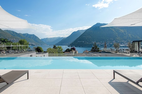 Sundeck