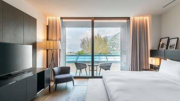 Suite, balcon, vue lac
