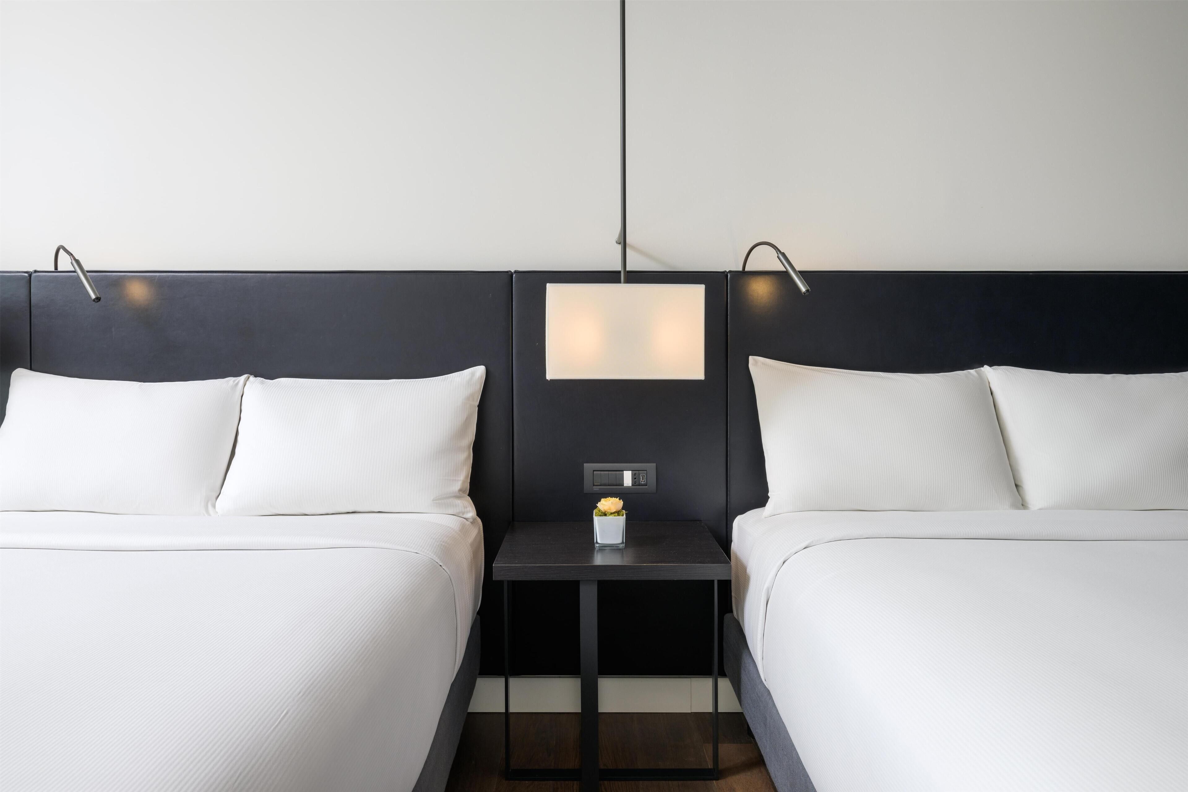 羽绒被、客房内保险箱、特色家居、办公桌