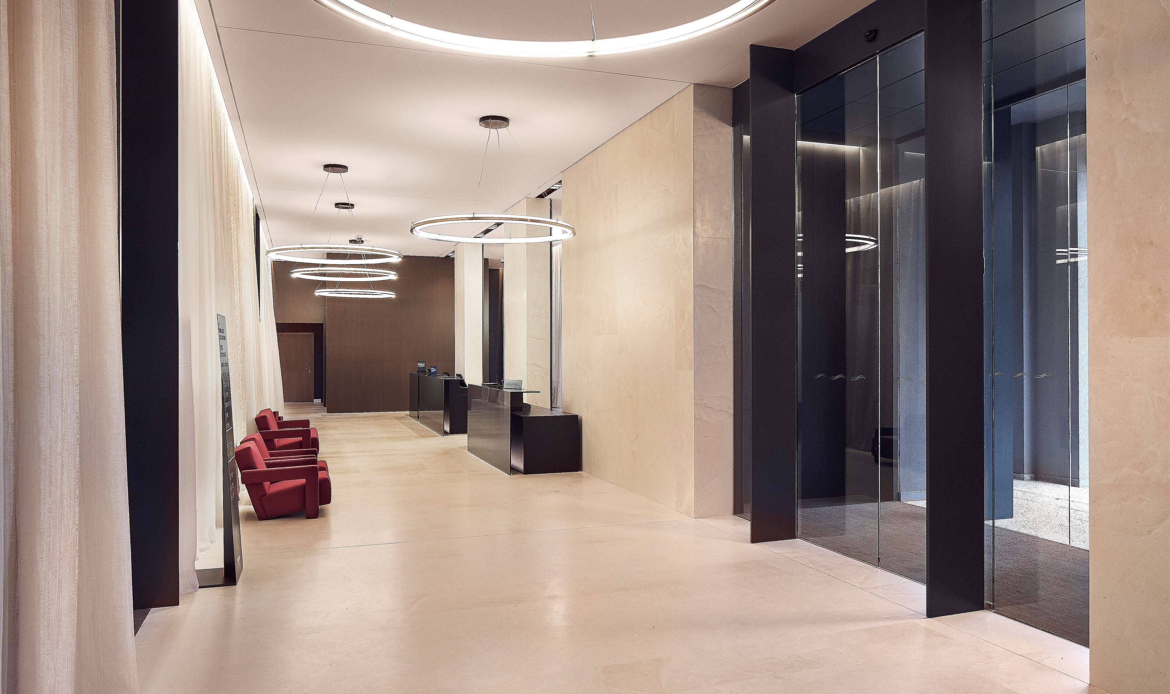 Photo - Hilton Lake Como