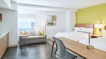 Premium bedding, in-room safe, desk, laptop workspace