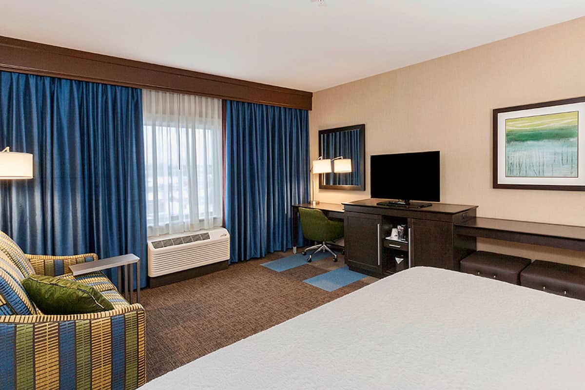 In-room safe, desk, laptop workspace, blackout curtains