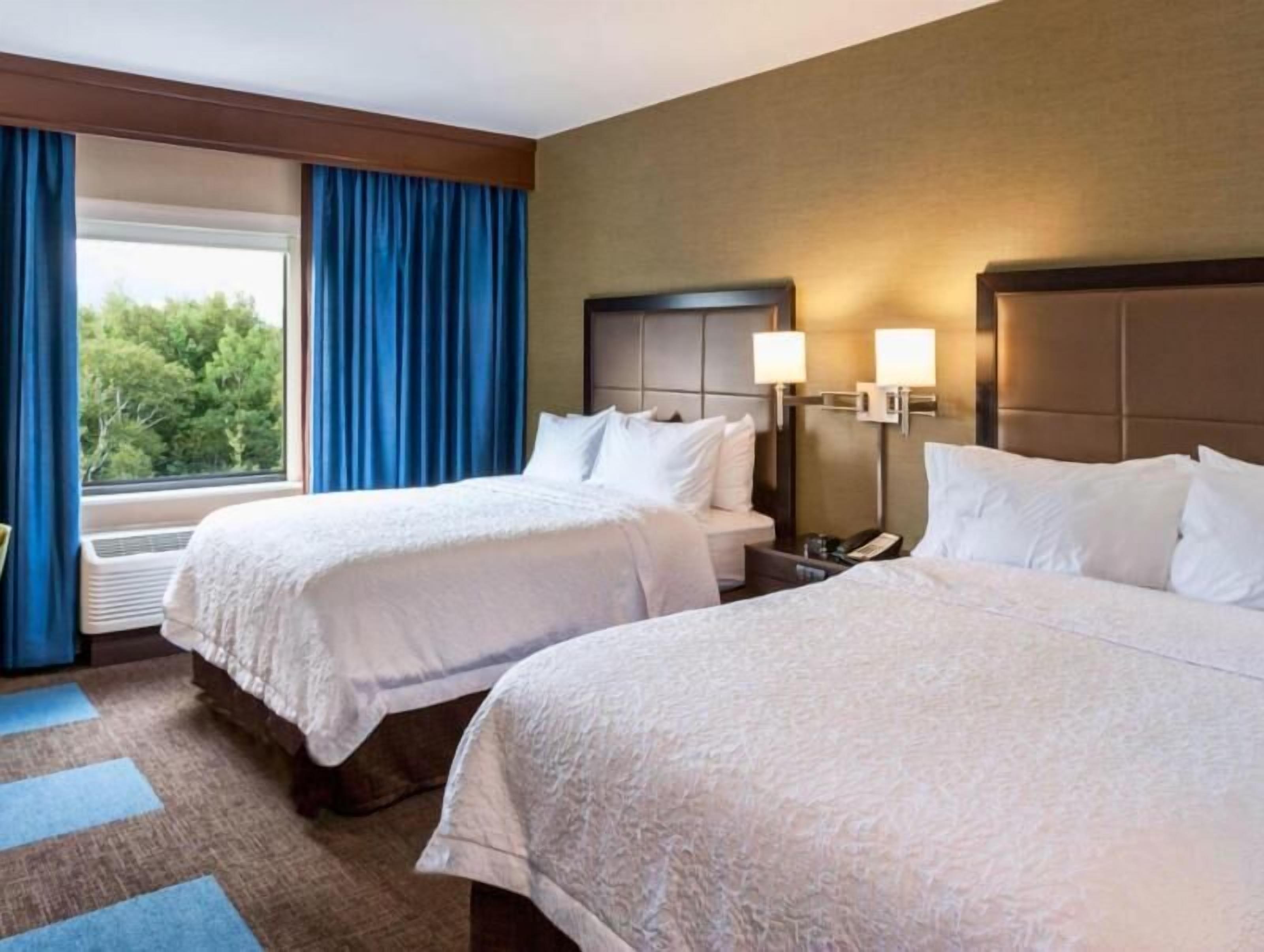 In-room safe, desk, laptop workspace, blackout drapes