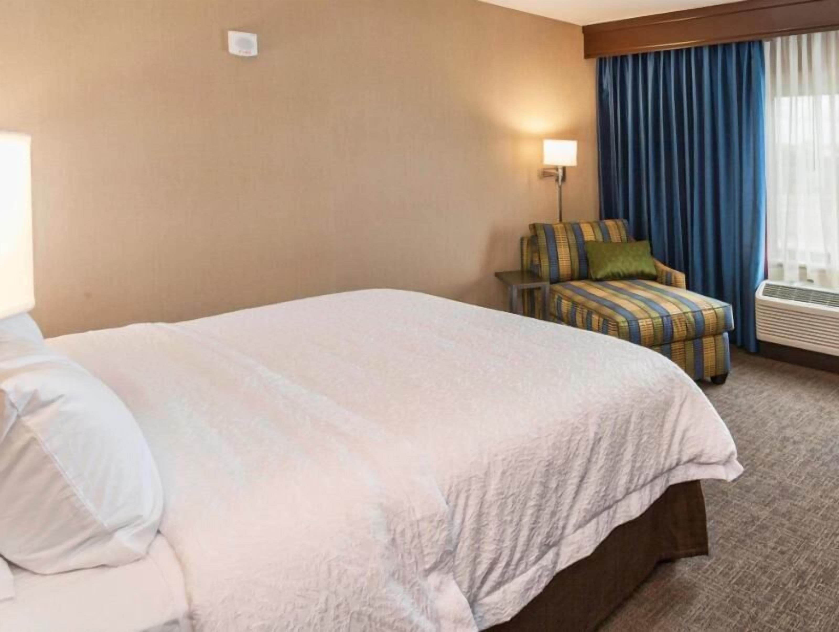 In-room safe, desk, laptop workspace, blackout drapes