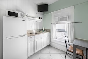 Refrigerador, microondas