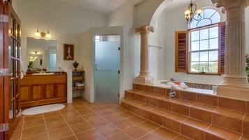 Honeymoon Suite, 1 King Bed | Deep-soaking bathtub