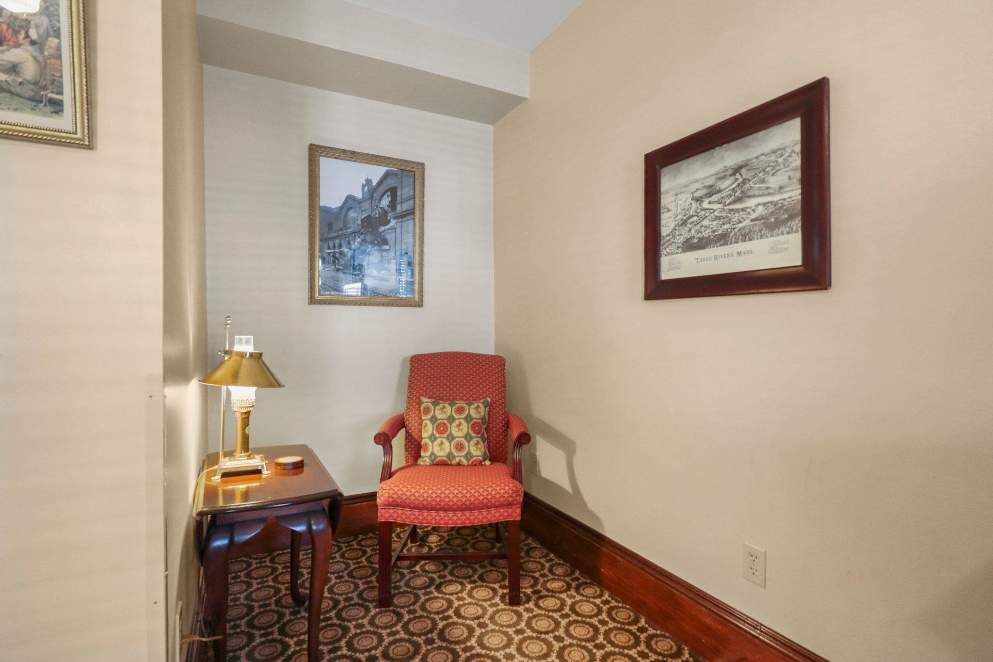 Room, Private Bathroom (Room 1) | Living area | TV