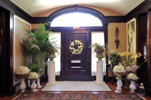 Interior entrance - Governor's Mansion (Charlestown)