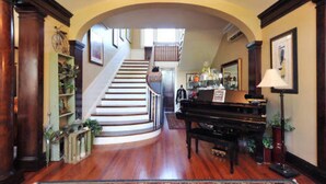 Interior entrance - Governor's Mansion (Charlestown)