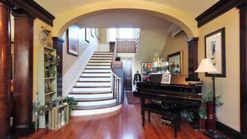 Nội thất lối vào