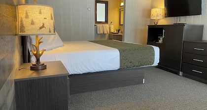 Adirondack Lodge Old Forge