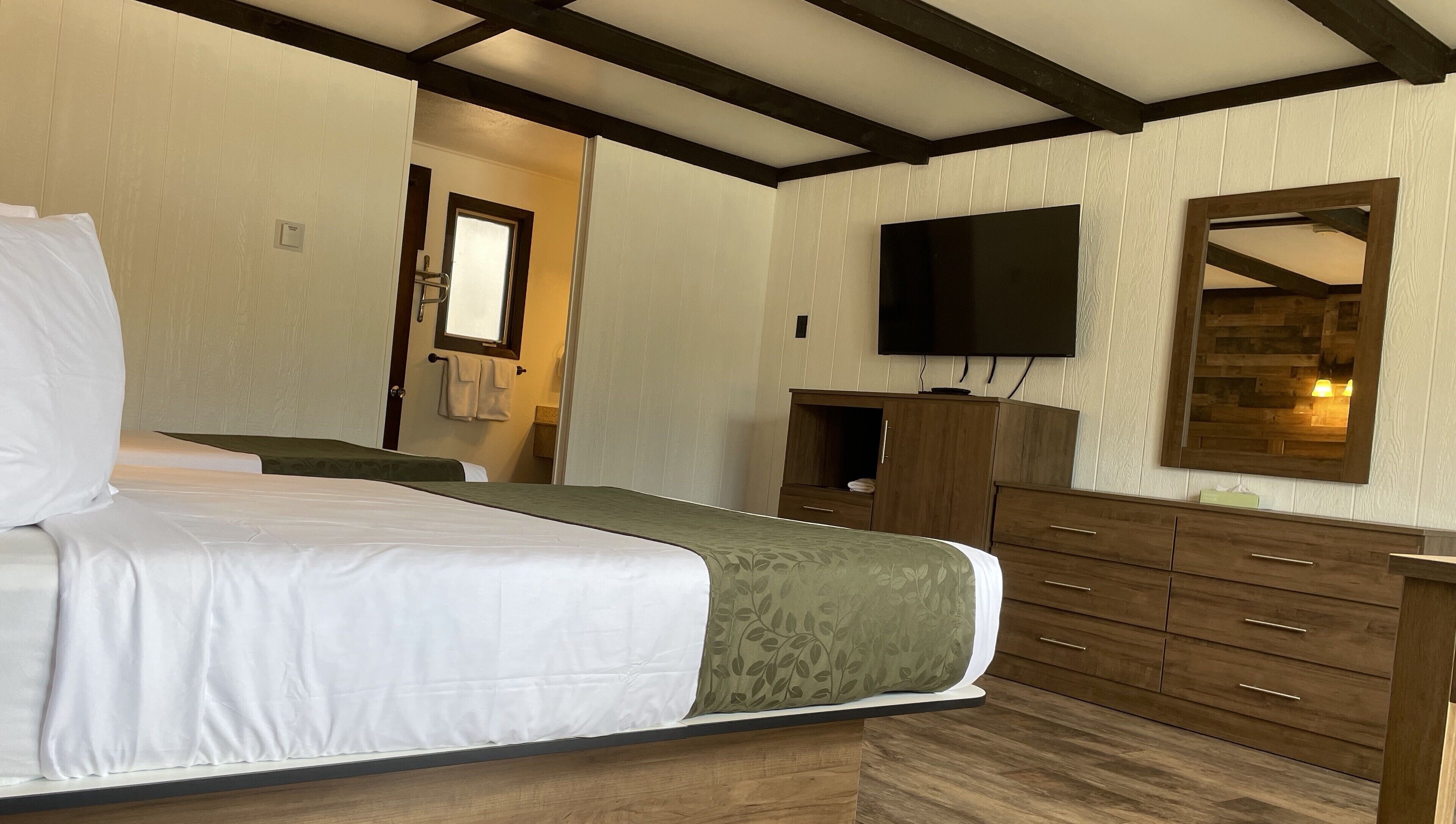Standard Room, 2 Queen Beds, Non Smoking, Refrigerator, Pet Friendly