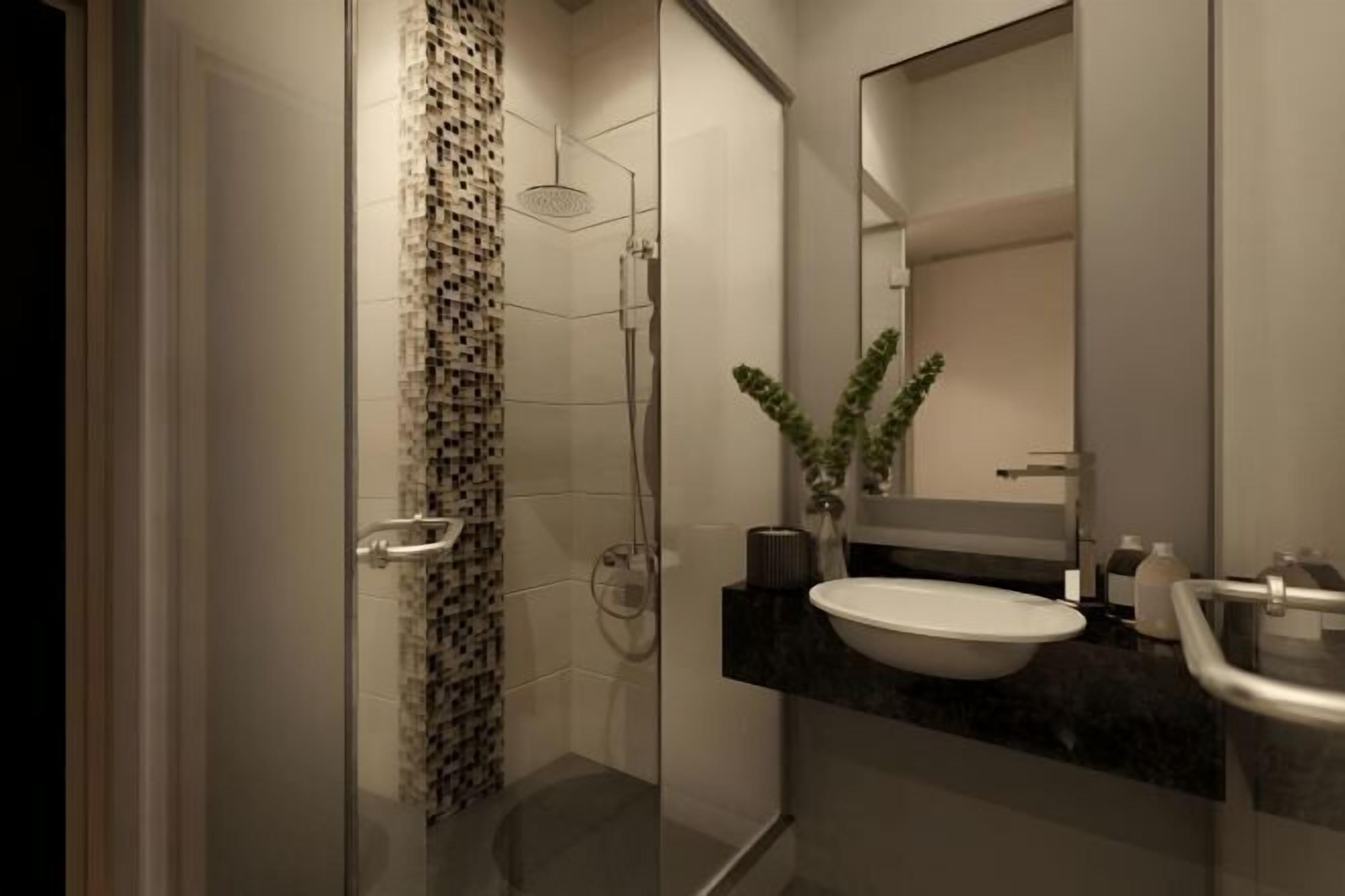 Shower, free toiletries, hair dryer, towels