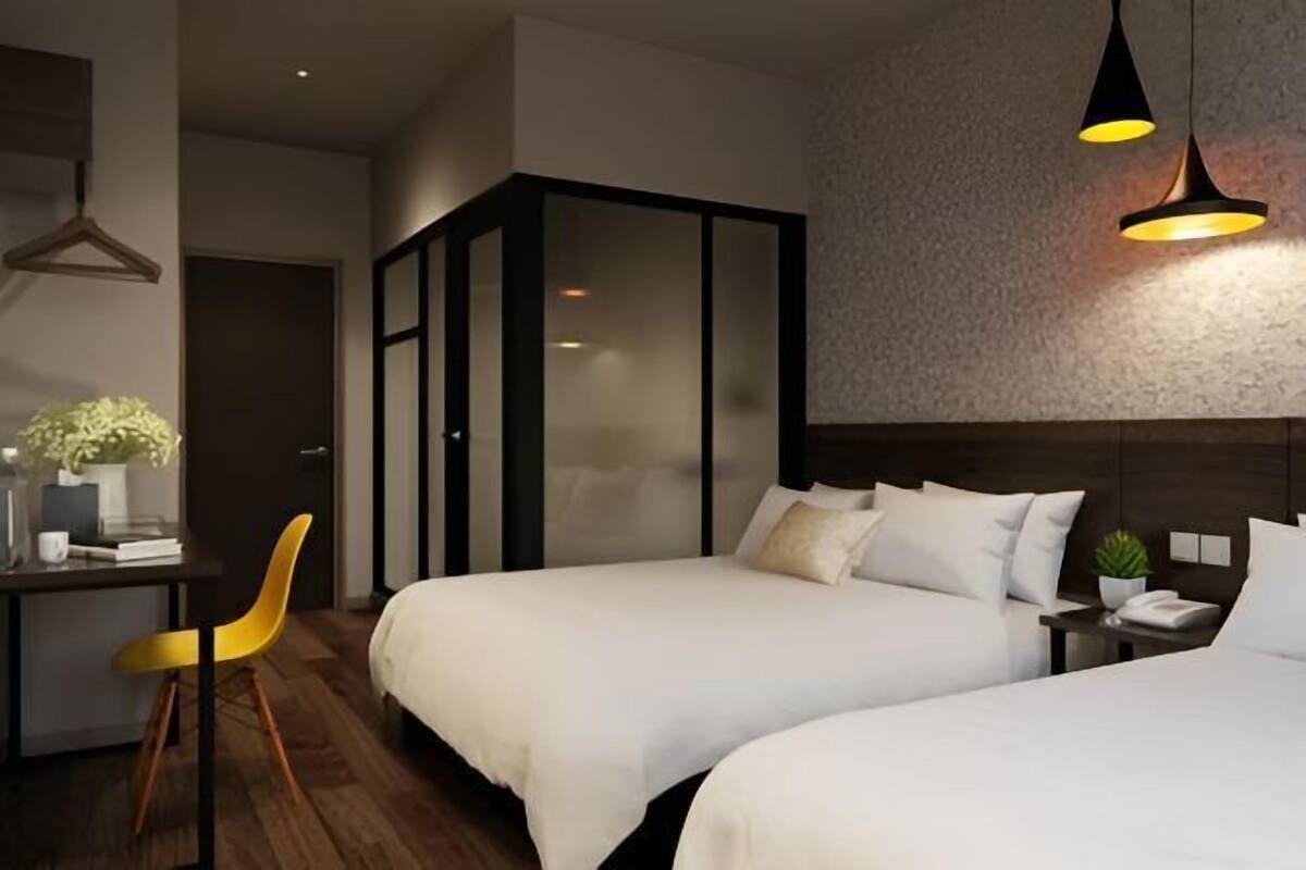 Schreibtisch, Bügeleisen/Bügelbrett, kostenloses WLAN, Rollstuhlgeeignet