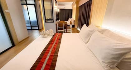 PS Extra Hotel