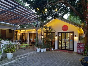 Exterior - Zillion Pavilion Family & Business Hotel (Lipa)
