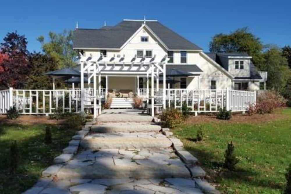 Greenway House Bed & Breakfast - Pickett, WI